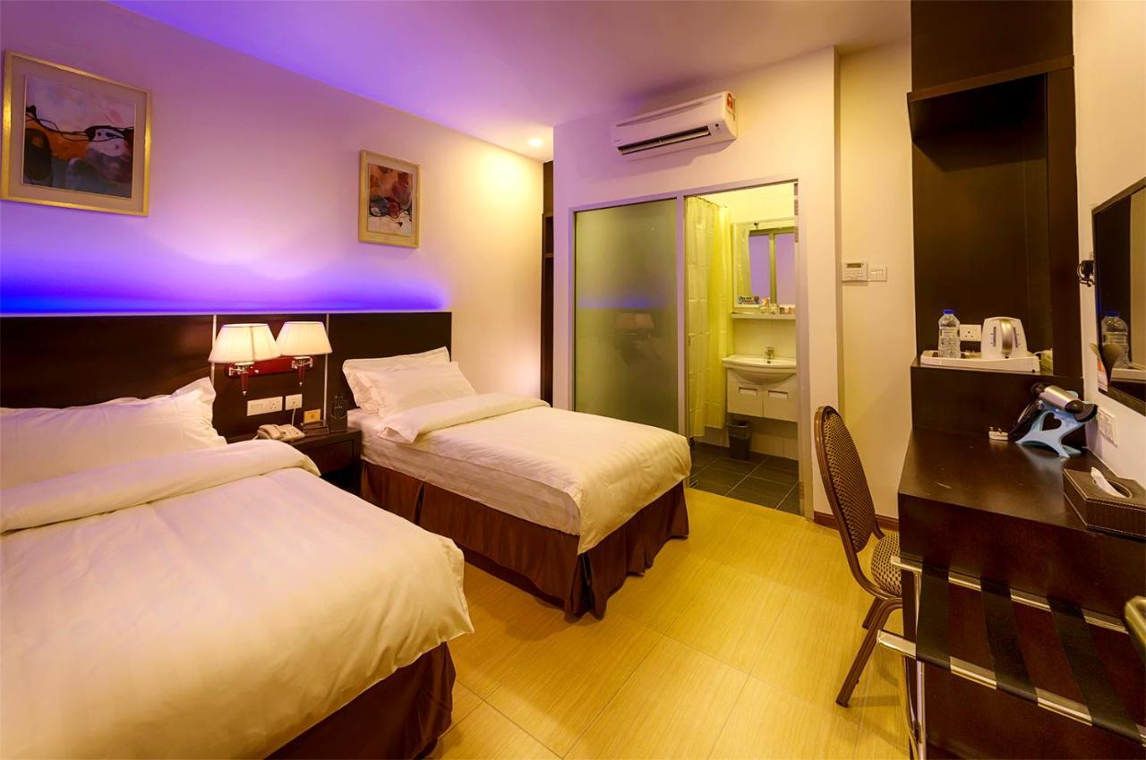 Ernes Hotel Alma Bukit Mertajam Ngoại thất bức ảnh